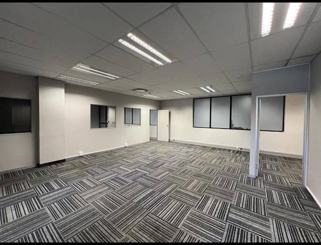 OFFICE PROPERTY TO RENT IN MONTROSE